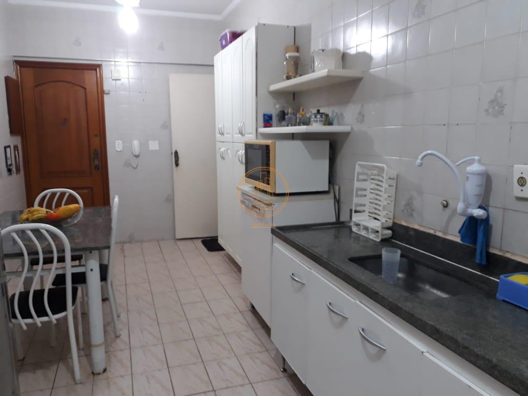 Apartamento à venda com 2 quartos, 93m² - Foto 29