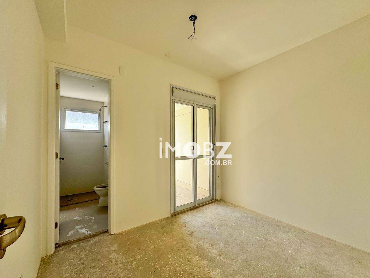 Apartamento à venda com 3 quartos, 185m² - Foto 9