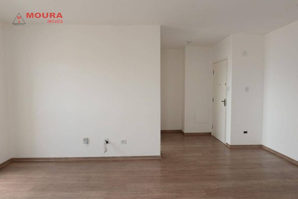 Apartamento à venda com 3 quartos, 79m² - Foto 4