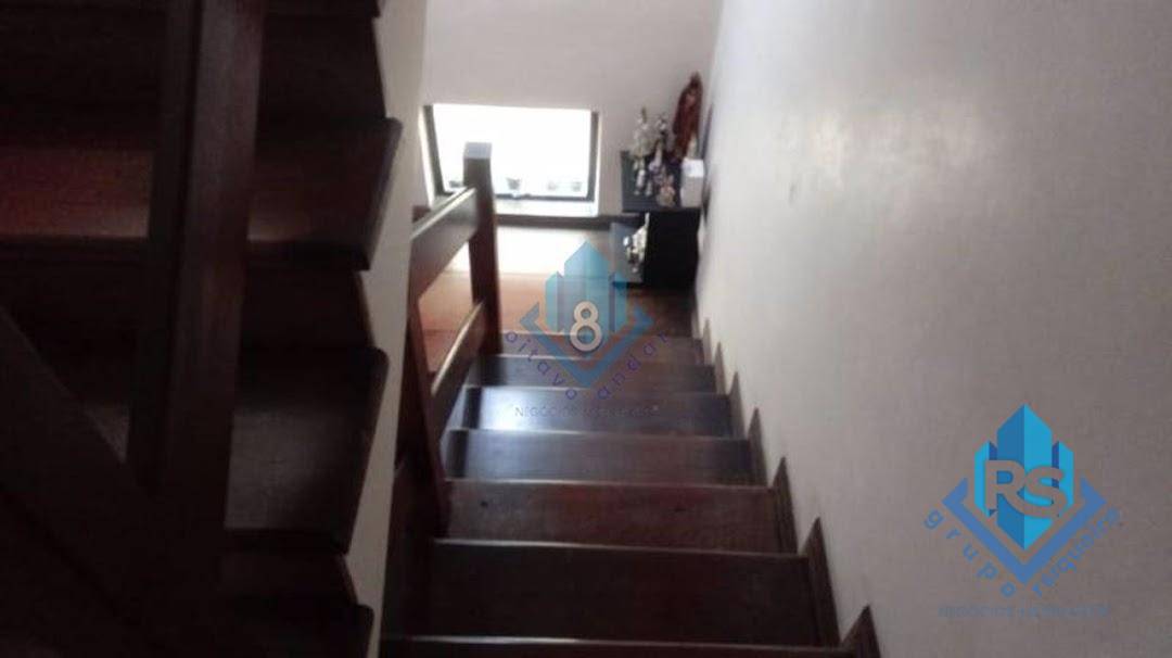 Sobrado à venda com 4 quartos, 313m² - Foto 13