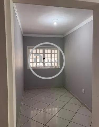 Casa à venda com 4 quartos, 200m² - Foto 14