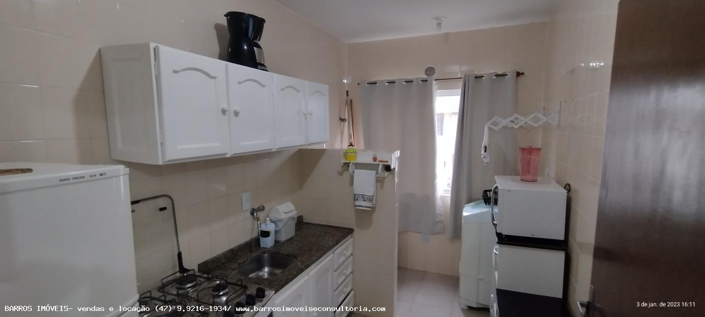 Apartamento à venda com 2 quartos, 65m² - Foto 17