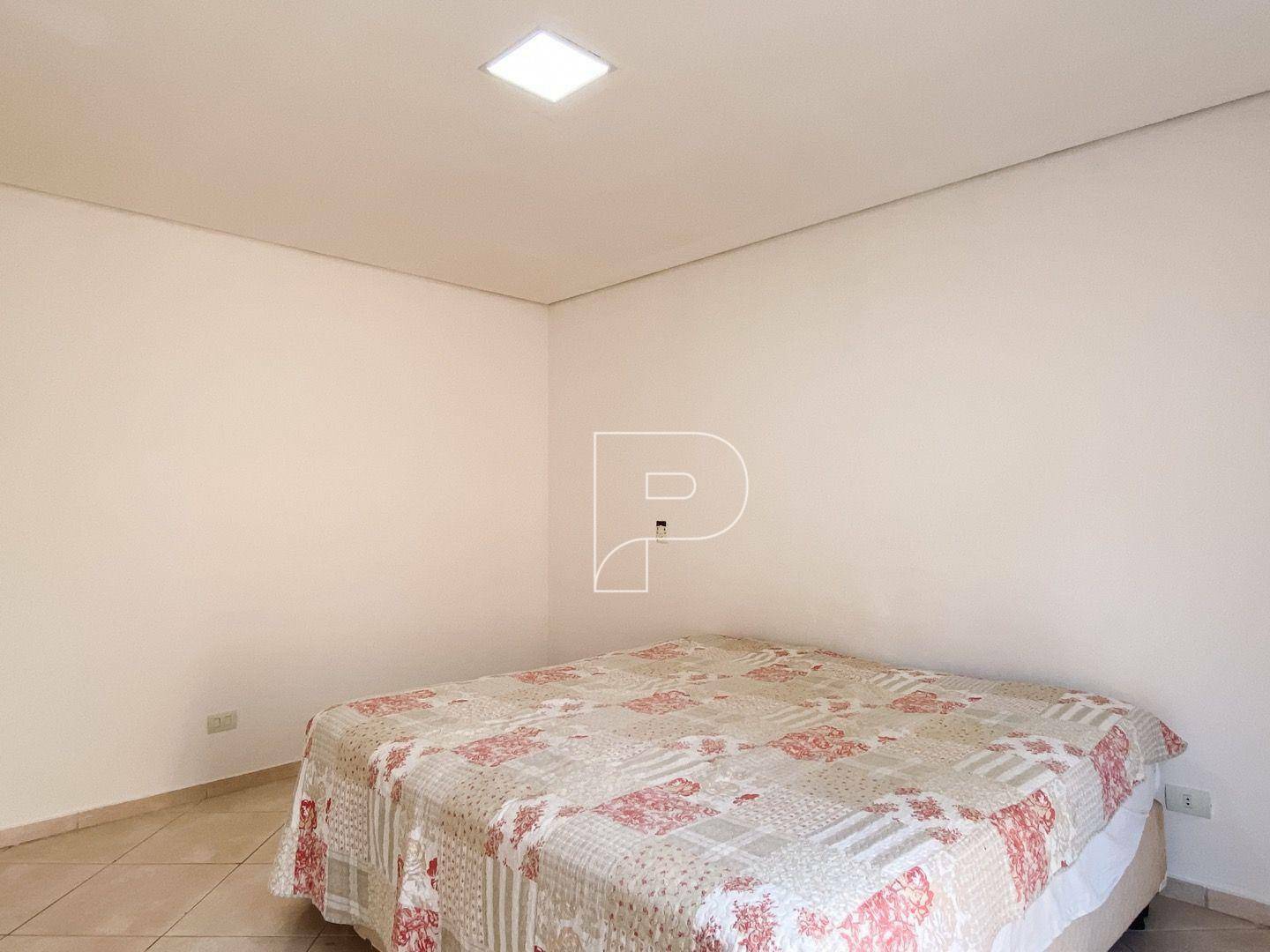 Casa de Condomínio para alugar com 4 quartos, 200m² - Foto 24