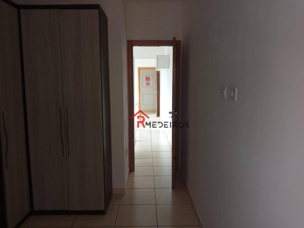 Apartamento à venda com 1 quarto, 40m² - Foto 9