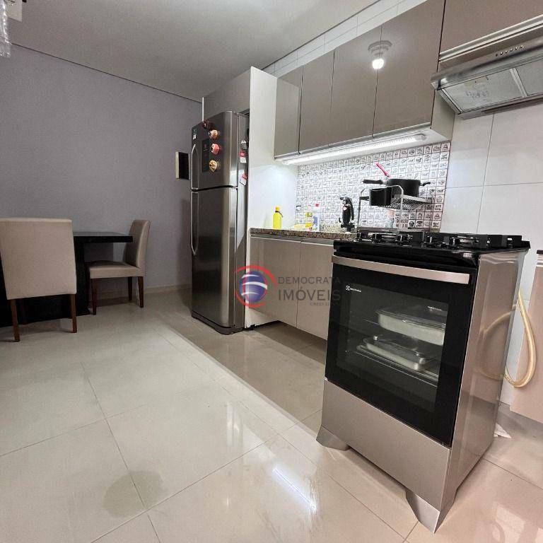 Apartamento à venda com 3 quartos, 85m² - Foto 17