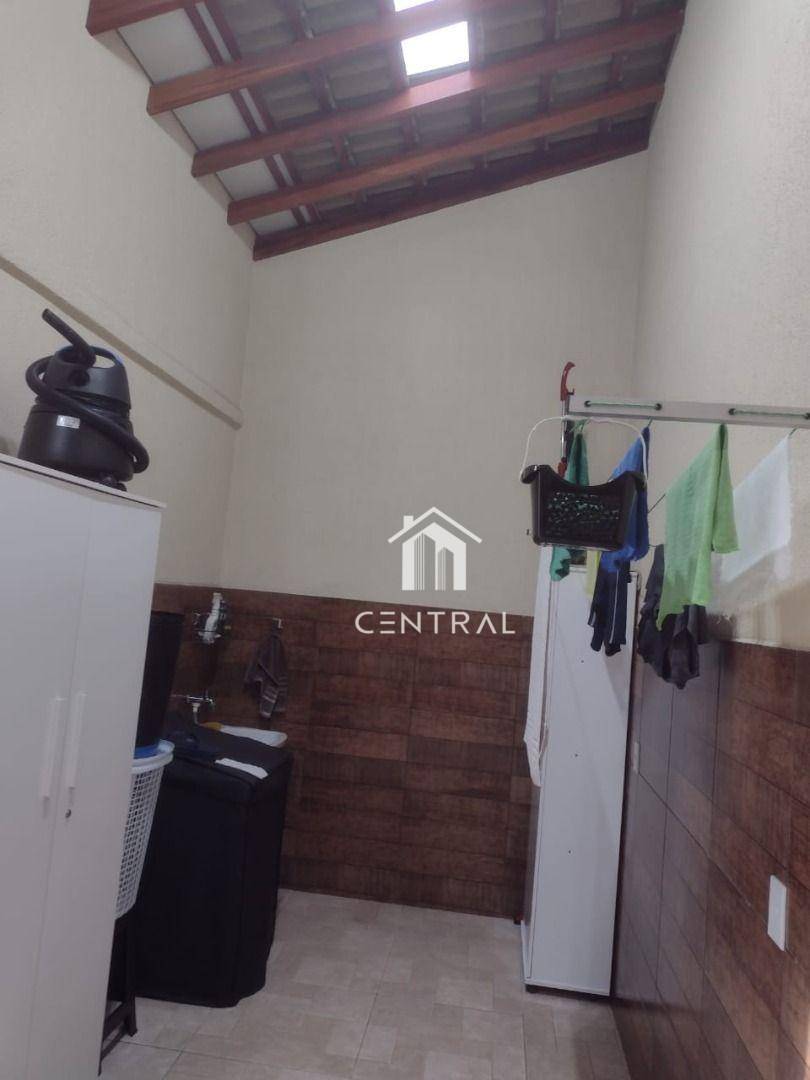 Sobrado à venda com 2 quartos, 153m² - Foto 43