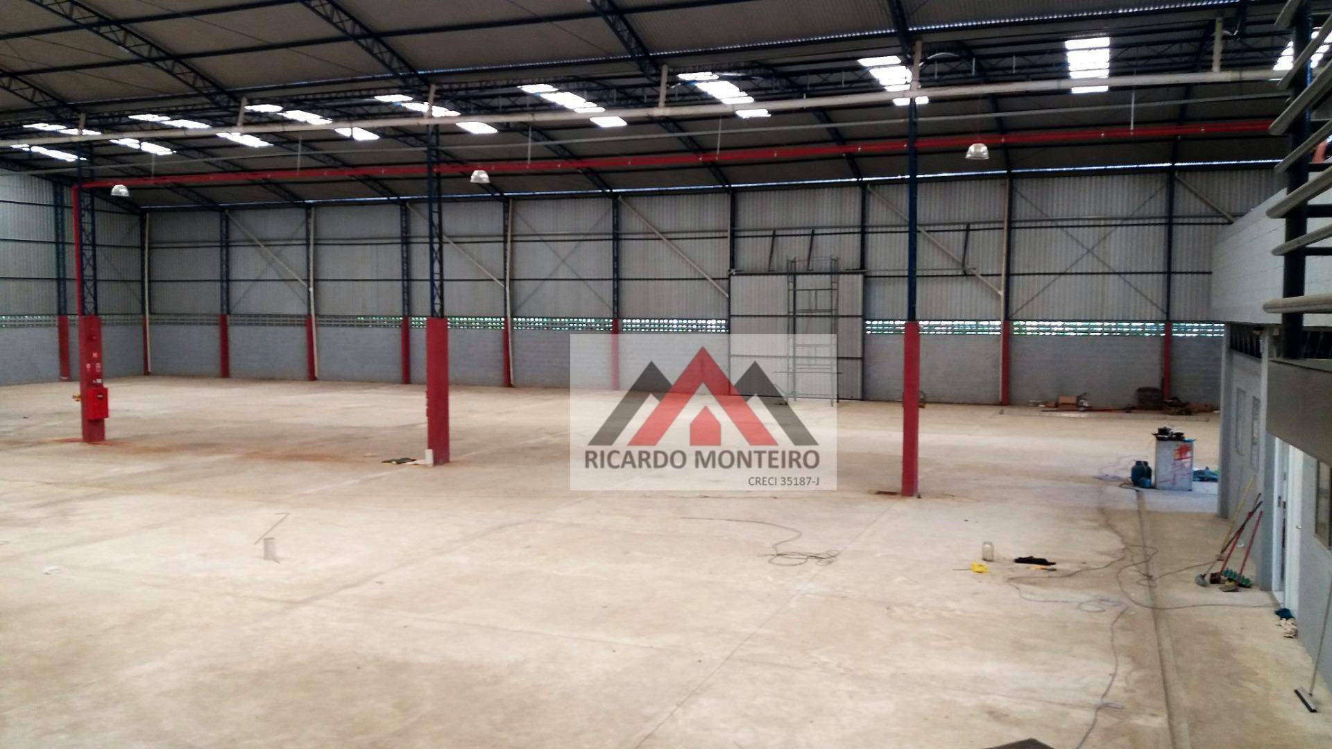 Depósito-Galpão-Armazém à venda e aluguel, 2200m² - Foto 7