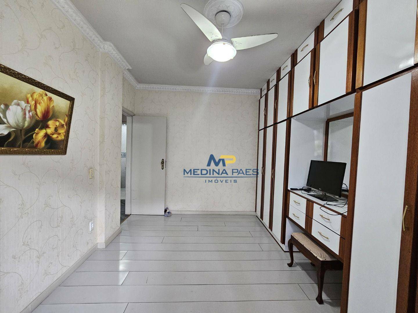 Apartamento à venda com 3 quartos, 122m² - Foto 11