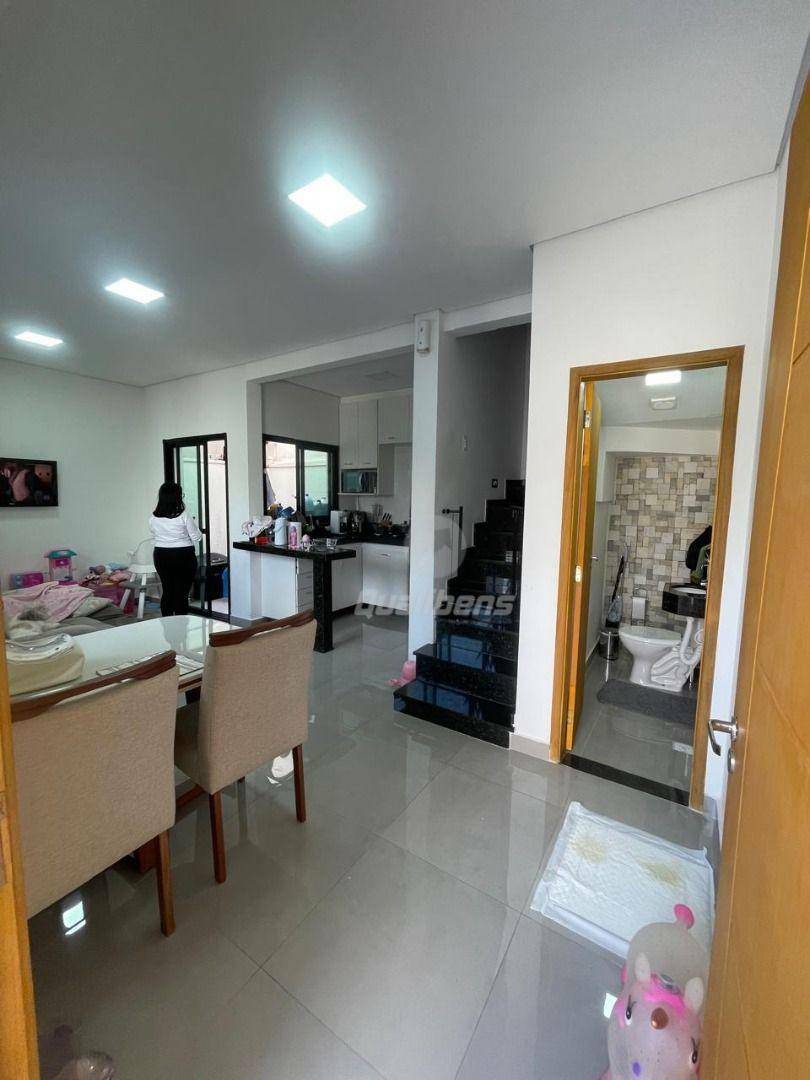 Sobrado à venda com 2 quartos, 138m² - Foto 5