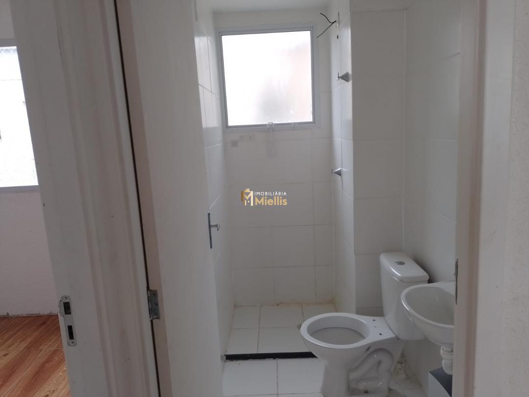Apartamento à venda com 2 quartos, 41m² - Foto 8
