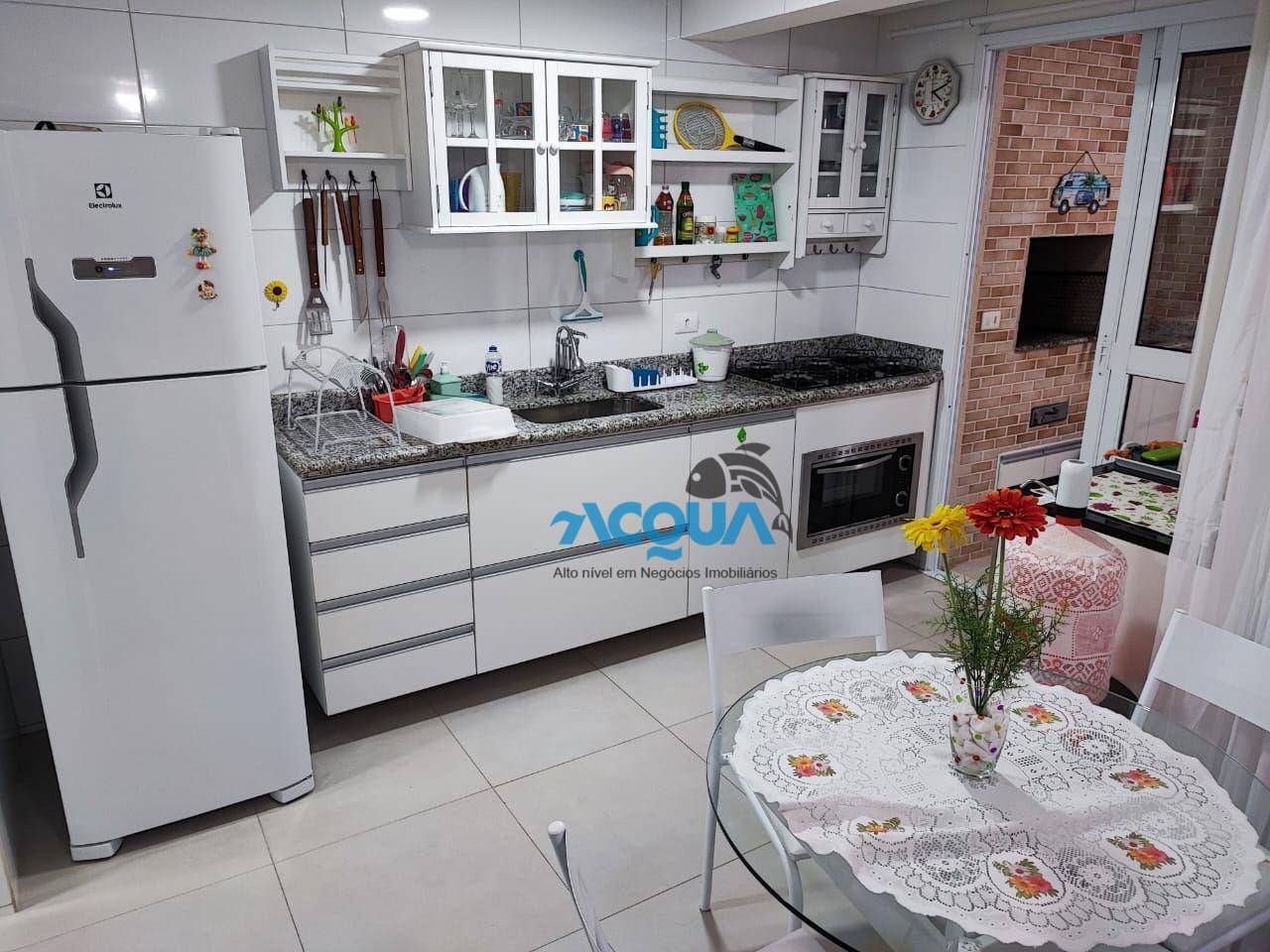 Apartamento à venda com 2 quartos, 79m² - Foto 5