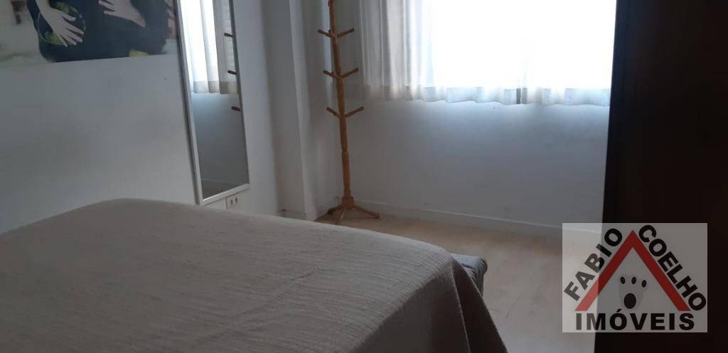 Apartamento à venda com 2 quartos, 70m² - Foto 18