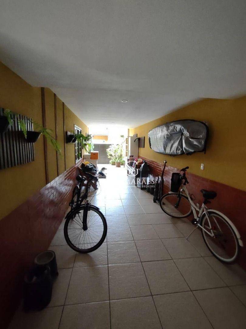 Casa de Condomínio à venda com 4 quartos, 350m² - Foto 29