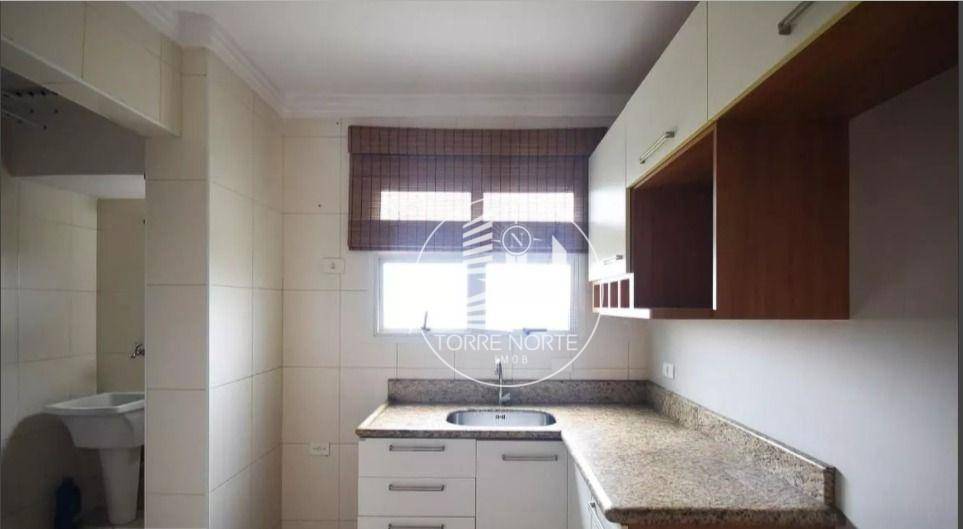 Apartamento à venda com 2 quartos, 72m² - Foto 21