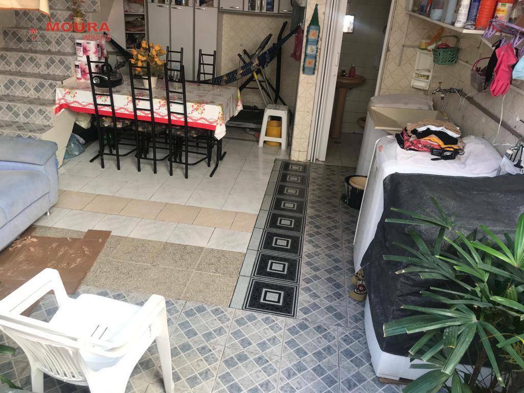 Sobrado à venda com 4 quartos, 175m² - Foto 2