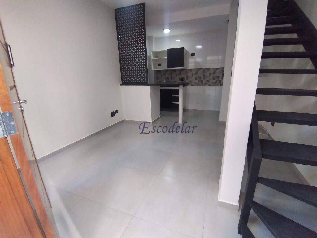 Casa de Condomínio para alugar com 1 quarto, 42m² - Foto 1