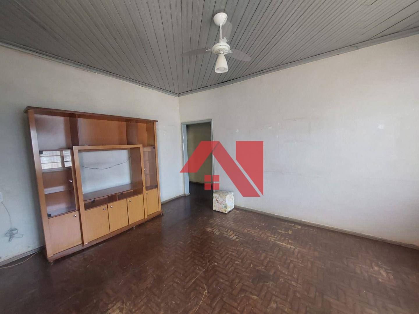 Casa à venda com 3 quartos, 170m² - Foto 6