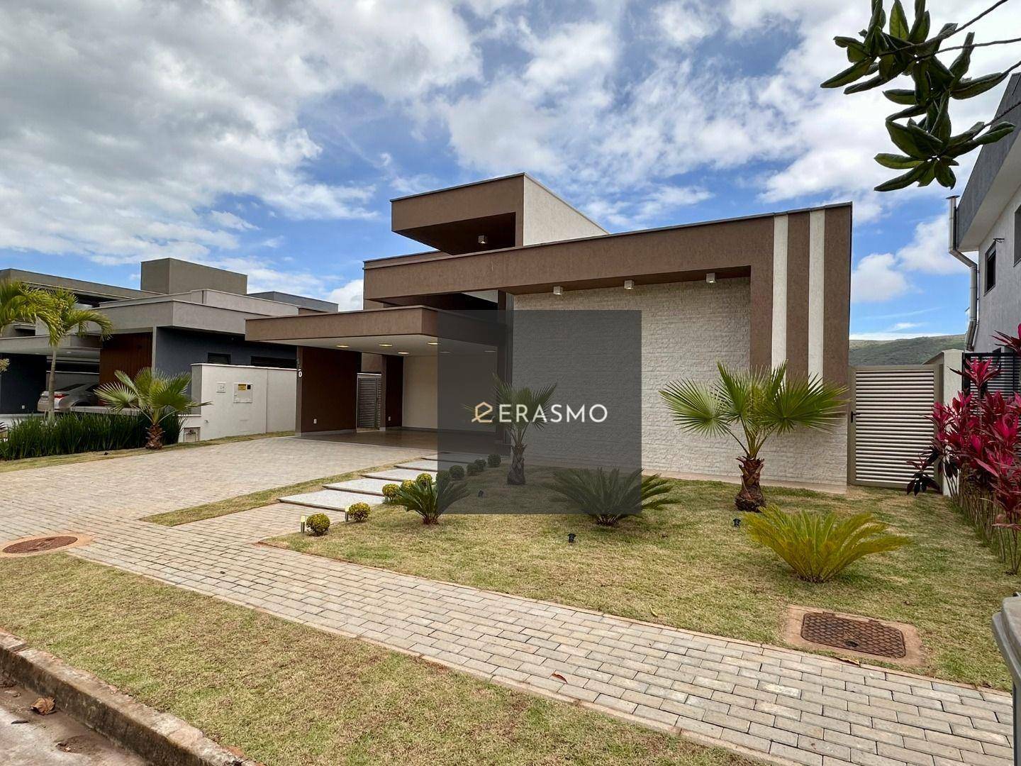 Casa de Condomínio à venda com 4 quartos, 300m² - Foto 1