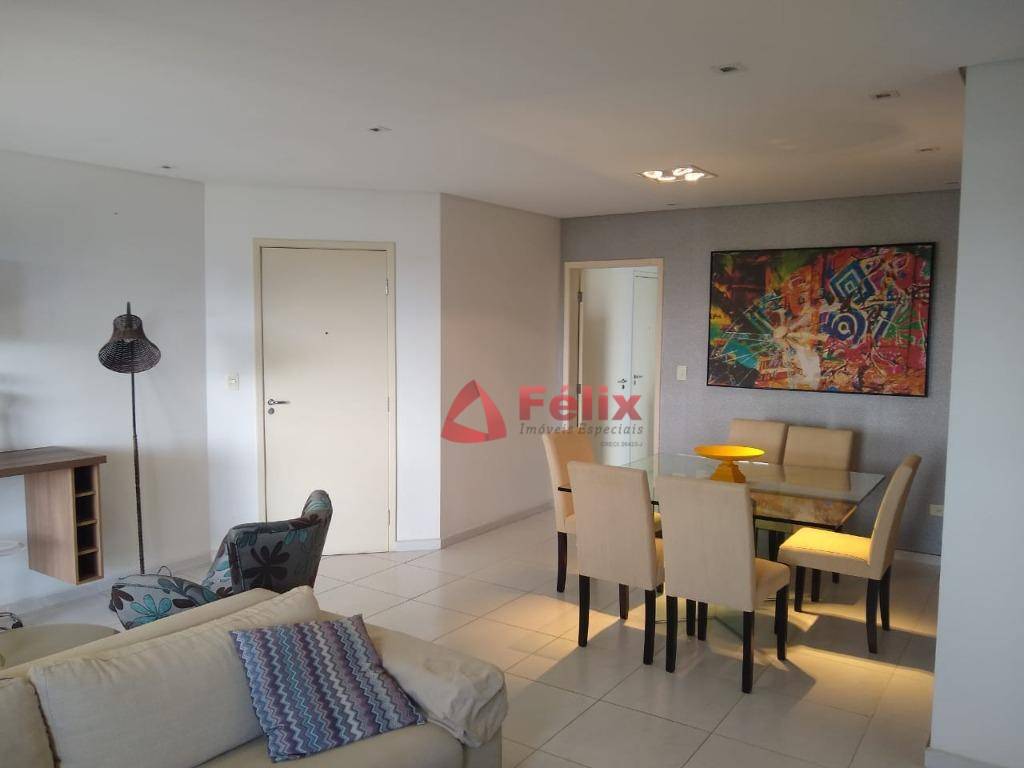 Apartamento à venda com 3 quartos, 101m² - Foto 1