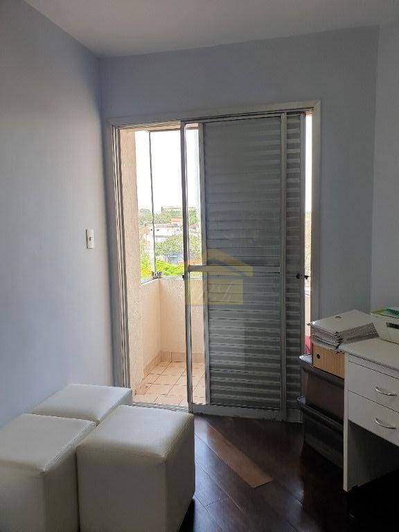 Apartamento à venda com 2 quartos, 67m² - Foto 14