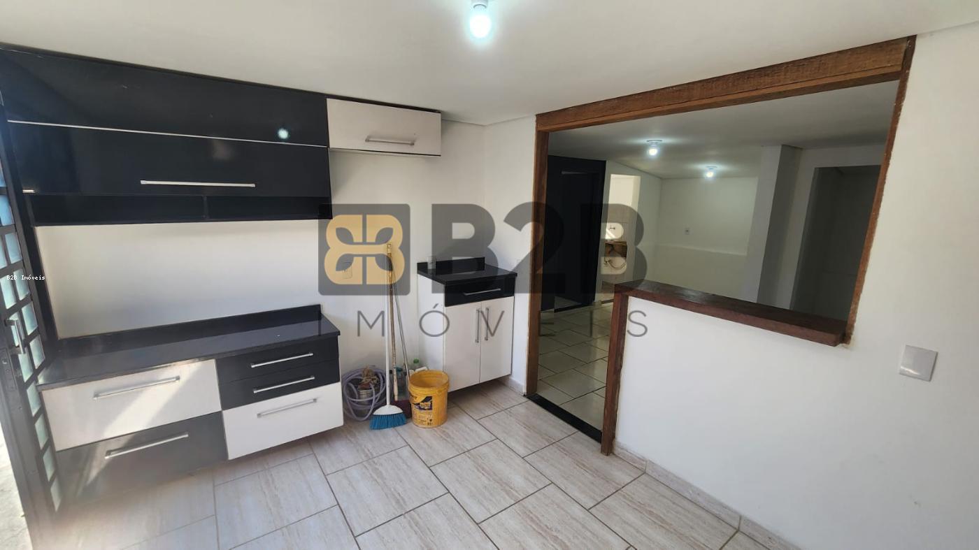 Casa à venda com 2 quartos, 115m² - Foto 6