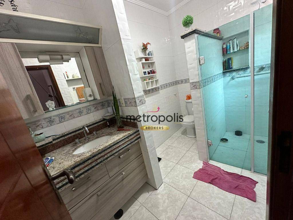 Sobrado à venda com 3 quartos, 220m² - Foto 72