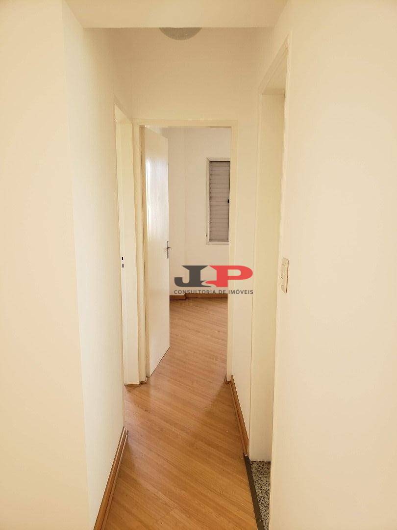 Apartamento para alugar com 2 quartos, 62m² - Foto 5