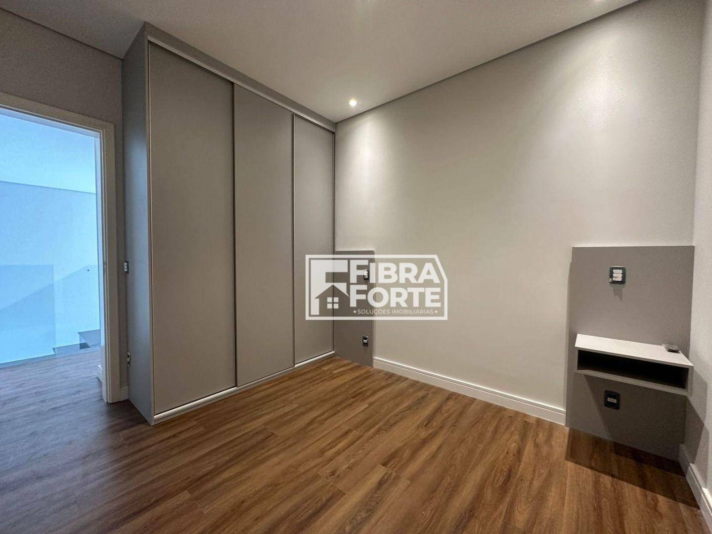 Casa de Condomínio à venda com 4 quartos, 261m² - Foto 16