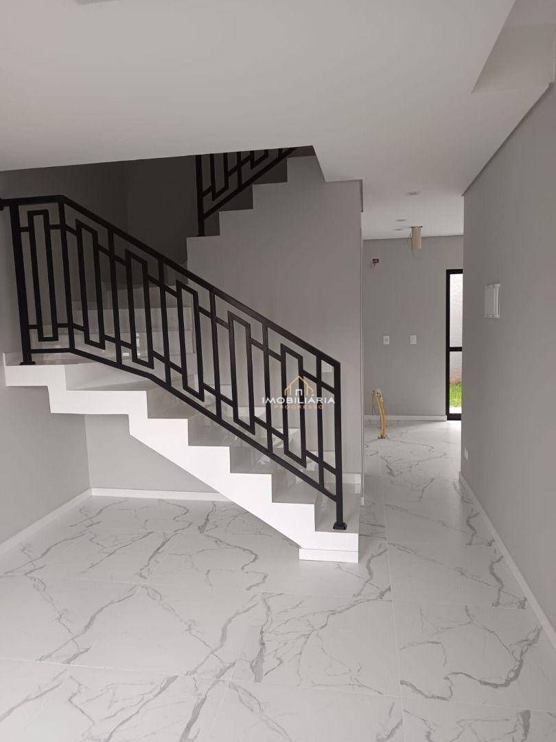 Sobrado à venda com 3 quartos, 122m² - Foto 3