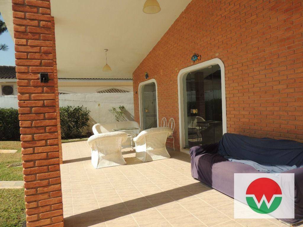 Casa de Condomínio à venda com 4 quartos, 450m² - Foto 17