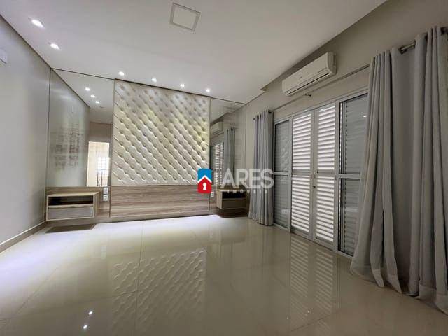 Casa à venda com 4 quartos, 301m² - Foto 45