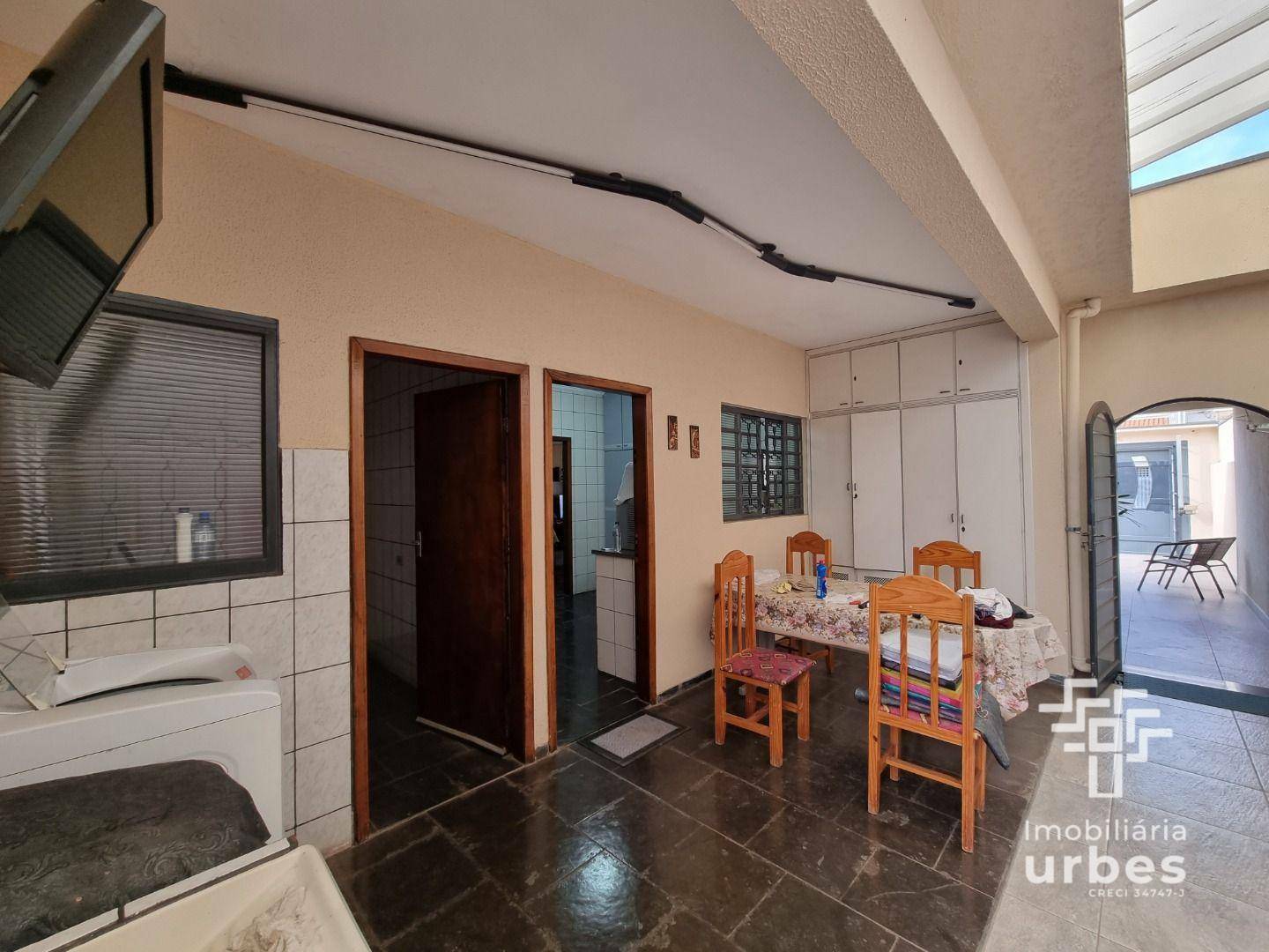 Casa à venda com 3 quartos, 180m² - Foto 24