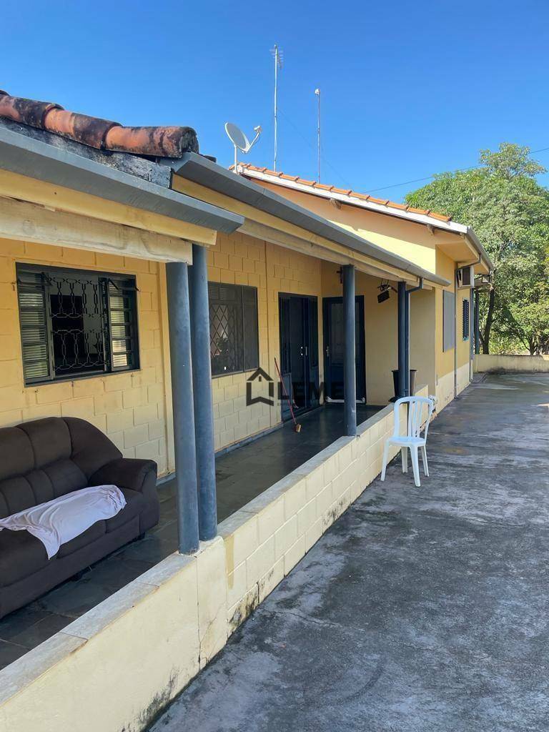 Chácara à venda com 3 quartos, 2464M2 - Foto 11