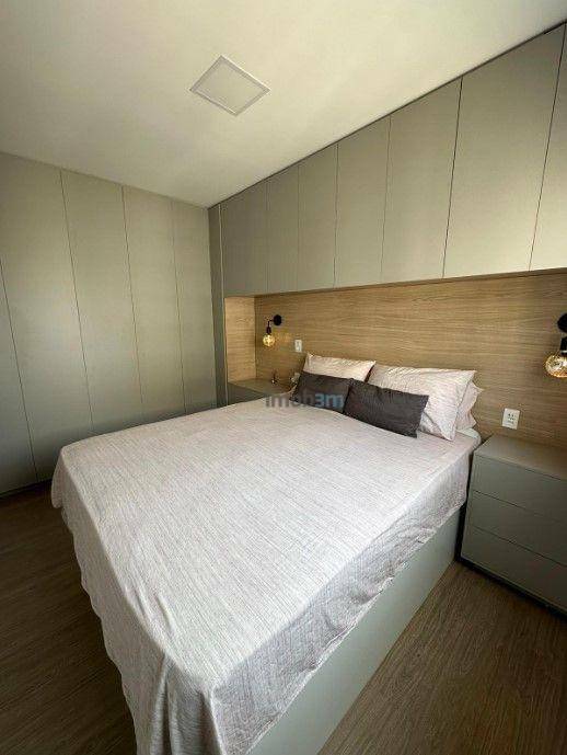 Apartamento à venda com 2 quartos, 71m² - Foto 17