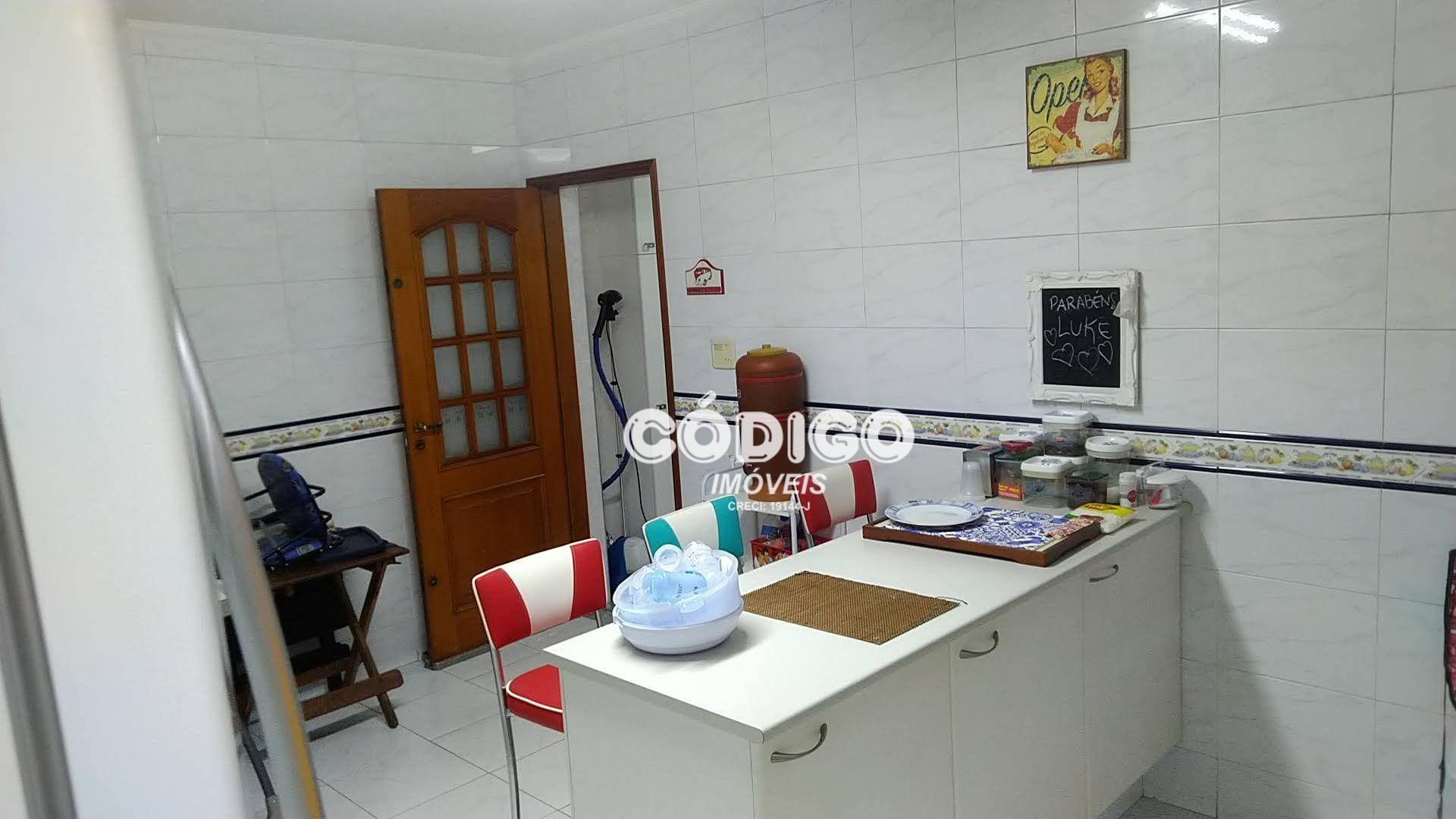 Sobrado à venda com 3 quartos, 250m² - Foto 19