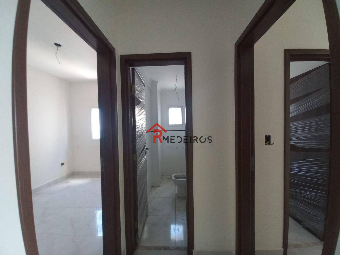 Apartamento à venda com 2 quartos, 65m² - Foto 9