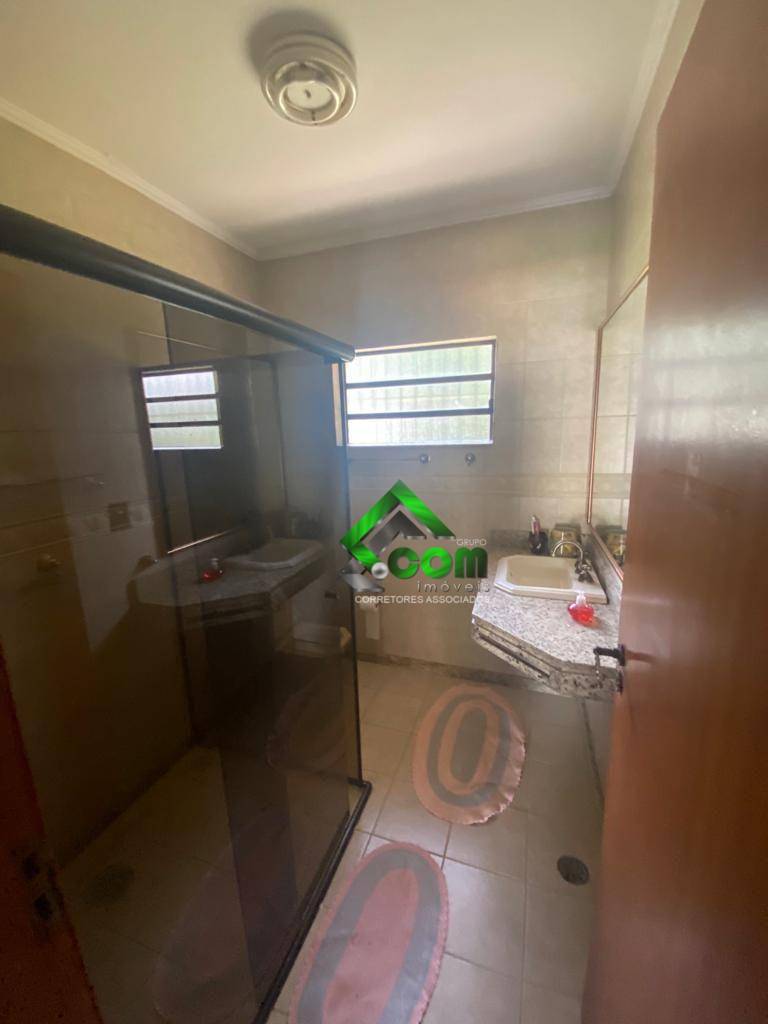 Chácara à venda com 4 quartos, 248m² - Foto 28