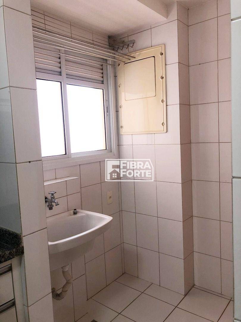 Apartamento à venda com 3 quartos, 80m² - Foto 9