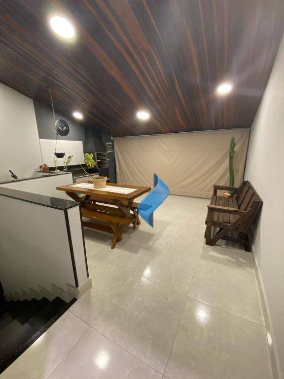 Casa à venda com 3 quartos, 164m² - Foto 18