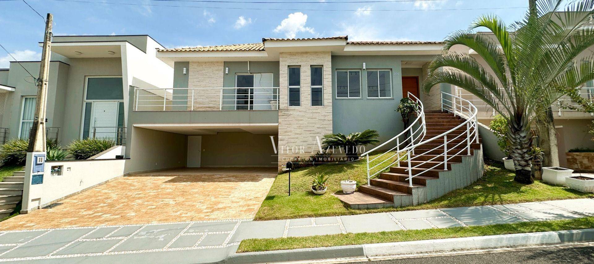 Casa de Condomínio à venda com 3 quartos, 224m² - Foto 1