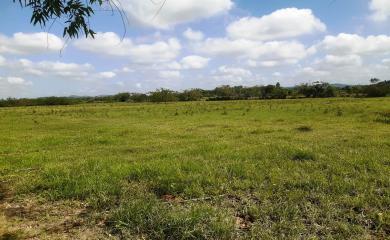 Terreno à venda, 106000m² - Foto 1