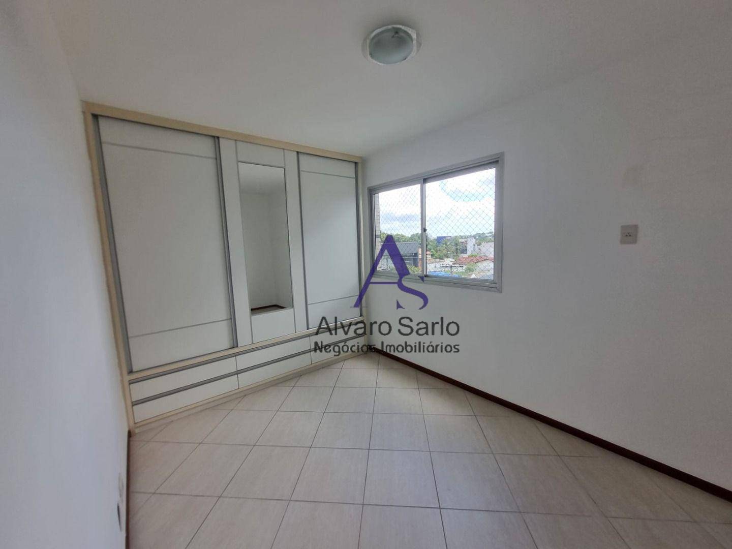 Apartamento à venda com 4 quartos, 140m² - Foto 6