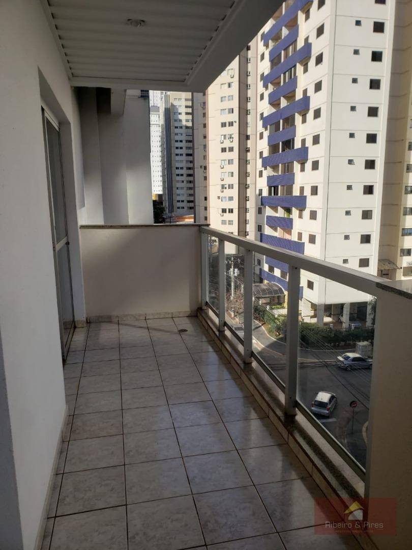 Apartamento à venda com 3 quartos, 162m² - Foto 12