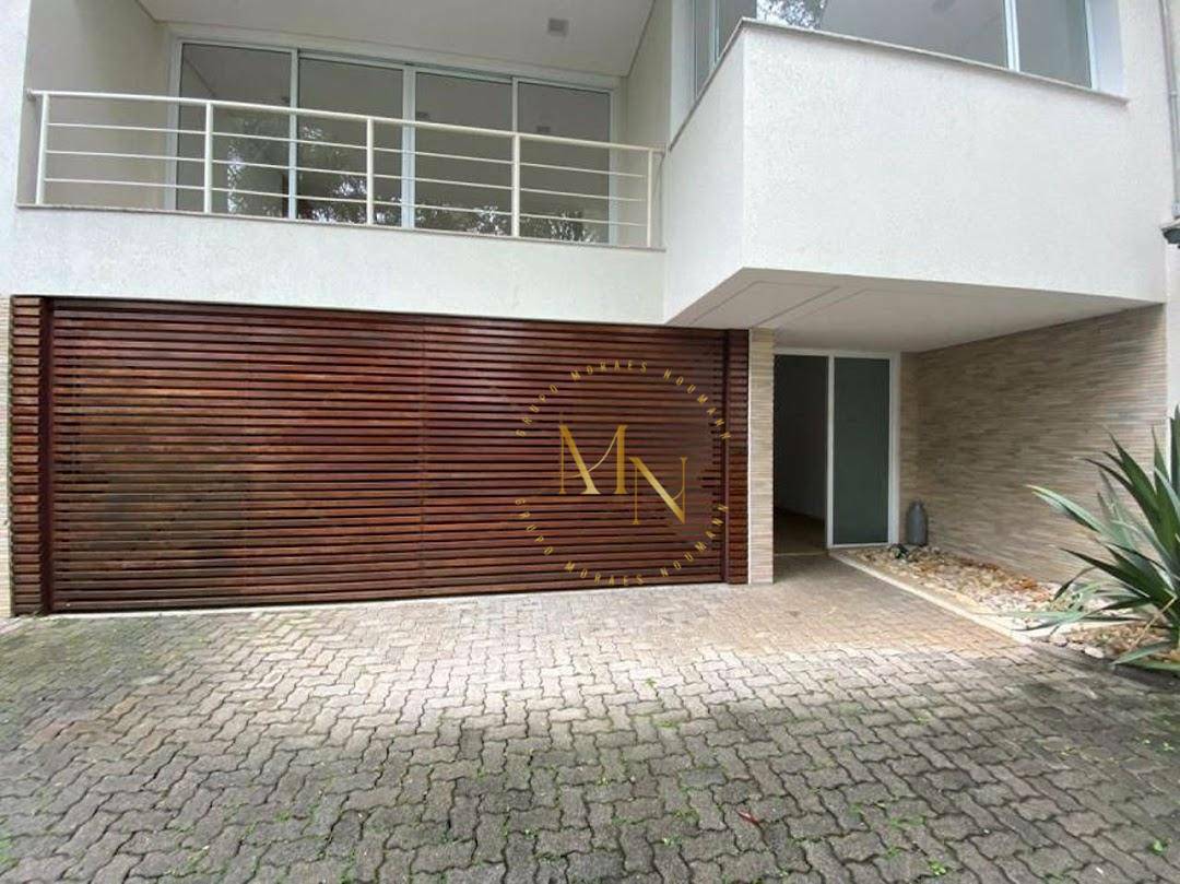 Casa à venda e aluguel com 4 quartos, 425m² - Foto 3