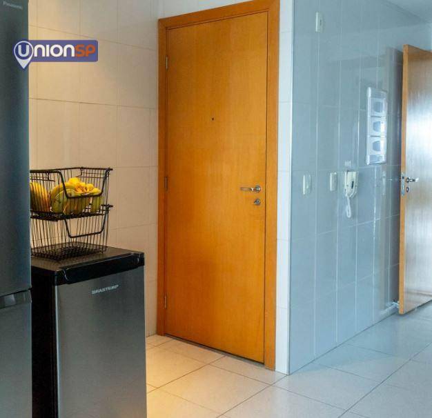 Apartamento à venda com 3 quartos, 188m² - Foto 22