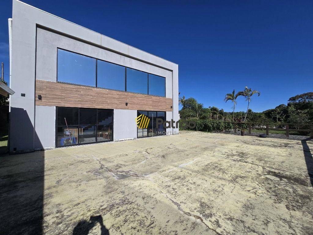 Casa de Condomínio à venda com 3 quartos, 435m² - Foto 30