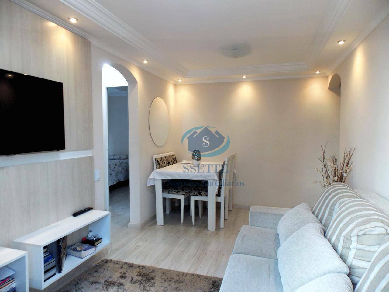 Apartamento à venda com 2 quartos, 55m² - Foto 11