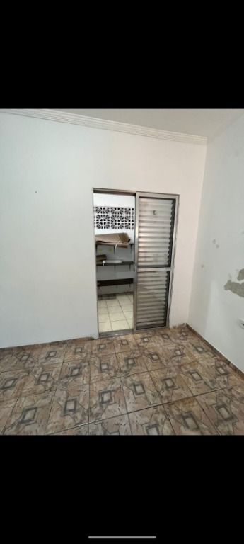 Sobrado à venda com 3 quartos, 430m² - Foto 18