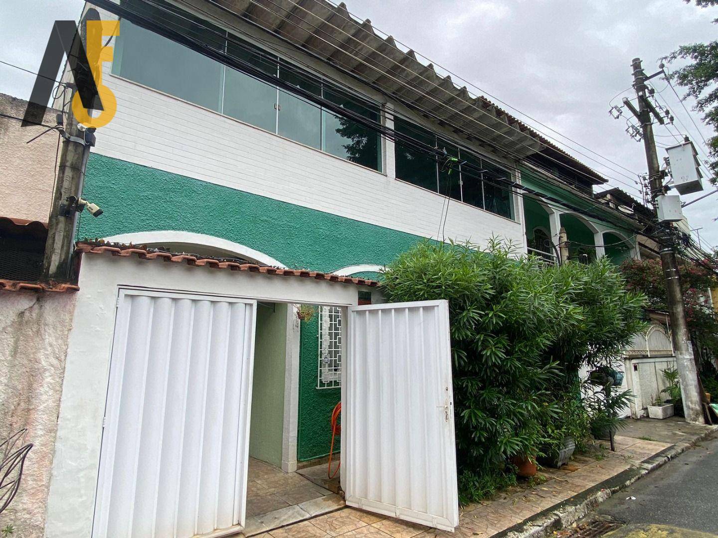 Casa de Condomínio à venda com 3 quartos, 213m² - Foto 30