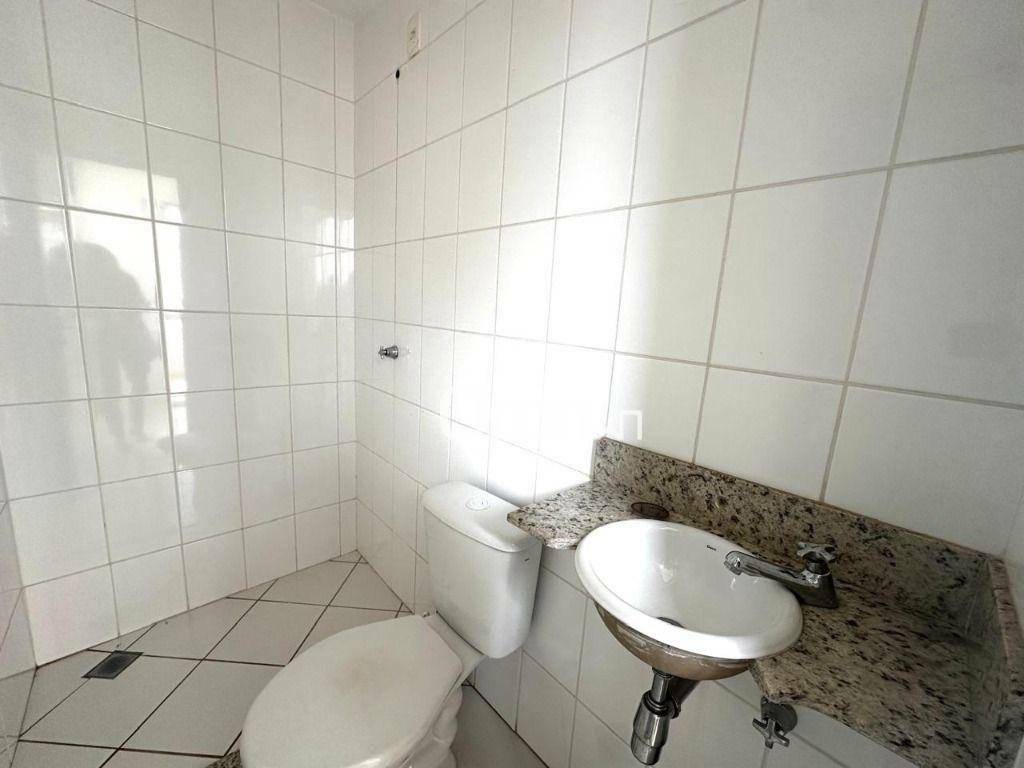 Apartamento à venda com 3 quartos, 147m² - Foto 13